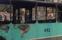 У центрі Чернігова згорів тролейбус: під час загоряння у салоні перебували 40 пасажирів (фото)