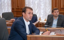Луценко анонсував подання про зняття недоторканності з нардепа від "Батьківщини"