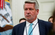 Директор із комунікацій Білого дому пішов у відставку