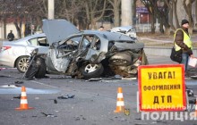 Автівки перетворилися на металобрухт: у Вінниці сталася жорстка автотроща з постраждалими (фото)