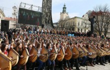 У Львові понад 400 бандуристів встановили рекорд України з одночасного виконання «Заповіту» (фоторепортаж, відео)