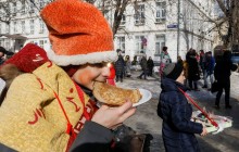 Масленица по-русски: во Владимире умер победитель конкурса по поеданию блинов