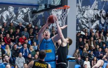Дніпро у наднапруженому матчі здолав Київ-Баскет і став другим фіналістом Кубку України