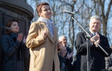 Лауреати Шевченківської премії отримали нагороди на Тарасовій горі в Каневі (відео)