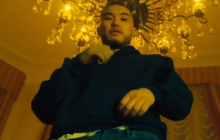 "По**ал прямо на зрителей": российский рэпер сорвал собственный концерт