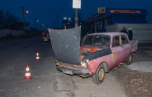У Дніпрі п'яний чоловік після ДТП вистрибнув на ходу з карети швидкої допомоги