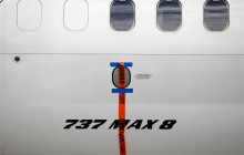 Пілот Boeing 737 MAX 8 перед катастрофою повідомляв про проблеми з керуванням літака - ЗМІ