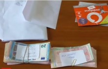 Проводили ритуали телефоном: у Києві піймали групу "екстрасенсів"-шахраїв (відео)