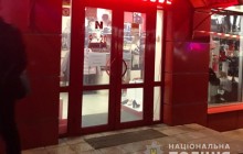Вкрали прикраси на 5 мільйонів гривень: у поліції розповіли подробиці пограбування ювелірного магазину під Києвом