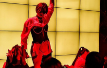 MARUV в вызывающей позе снялась для российского глянца (фото)