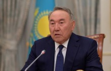 У Назарбаєва стверджують, що він не покидав Казахстан
