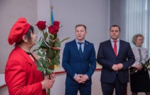 На Тернопільщині вимушені переселенці, учасники АТО та педпрацівник отримали сертифікати на нові квартири (Фото)