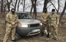 Тернопільсько-Зборівська єпархія УГКЦ передала в зону ООС позашляховик для українських бійців (фото)