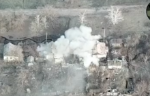 Ukrainian officer posts raw video of another strike on enemy positions in Donbas