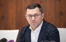 У ЦНАПах трьох районів столиці почнуть видавати посвідчення водія та номерні знаки на авто – КМДА