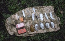 Прикордонники виявили біля КПВВ "Гнутове" вибухонебезпечну знахідку (фото, відео)