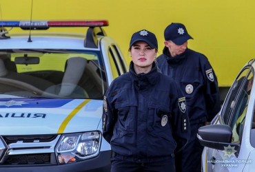 "Направьте две высокие Полины": во Львове мужчина вызвал полицию из-за якобы отказа жены заниматься сексом