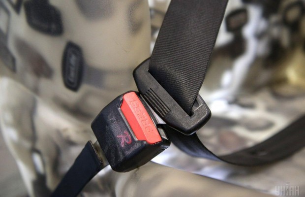 Хто платить штраф за непристебнутий ремінь пасажира: на кому лежить відповідальність