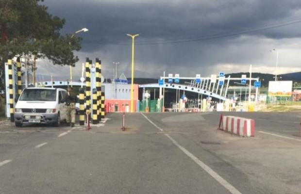 Пункт пропуску "Ужгород-Вишнє Нємецьке" на кордоні зі Словаччиною тимчасово закриється