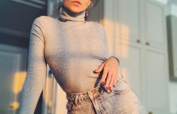 Настя Каменських похвалилася соковитими формами (фото)