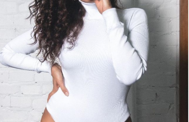 Настя Каменских раззадорила фантазию поклонников новым секси-фото