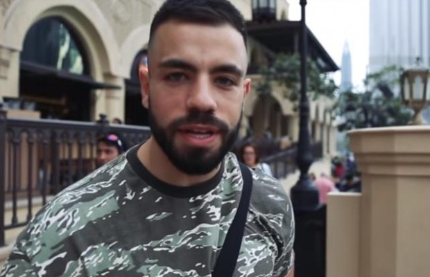 Робота мрії: мільйонер з Австралії відкрив вакансію напарника для подорожей (відео)