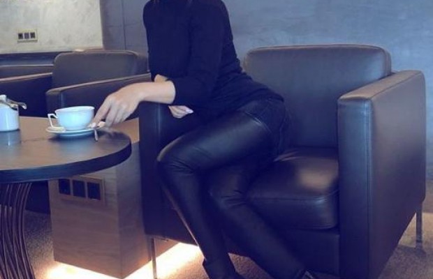Ані Лорак з'явилася в образі total black (фото)