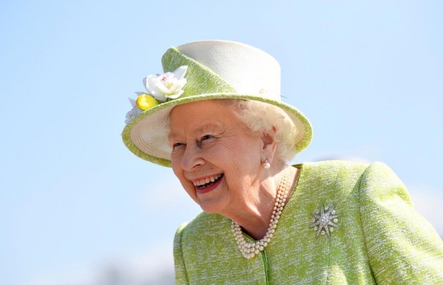 Королева Великобританії Єлизавета проведе Різдво з принцом Чарльзом
