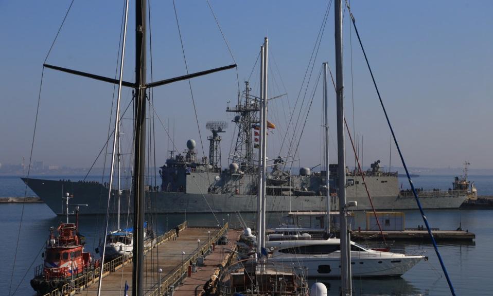 В Одеському порту іноземні кораблі пробудуть до вечора 3 квітня \ Думська