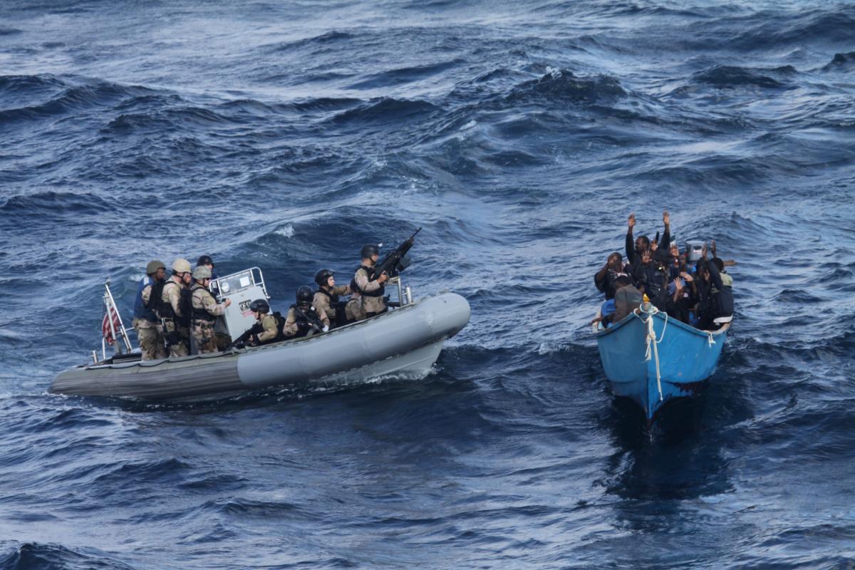 Серед заручників є українці \ public.navy.mil Серед заручників є українці \ public.navy.mil
