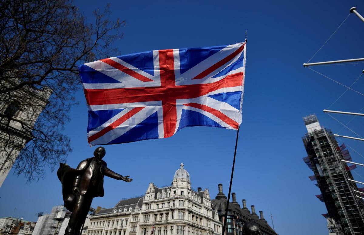 Британия упростила въезд в страну для украинских беженцев / фото REUTERS