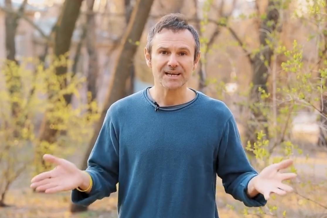 Вакарчук подчеркнул, что важным является вопрос будущего украинской армии / скриншот Вакарчук подчеркнул, что важным является вопрос будущего украинской армии / скриншот