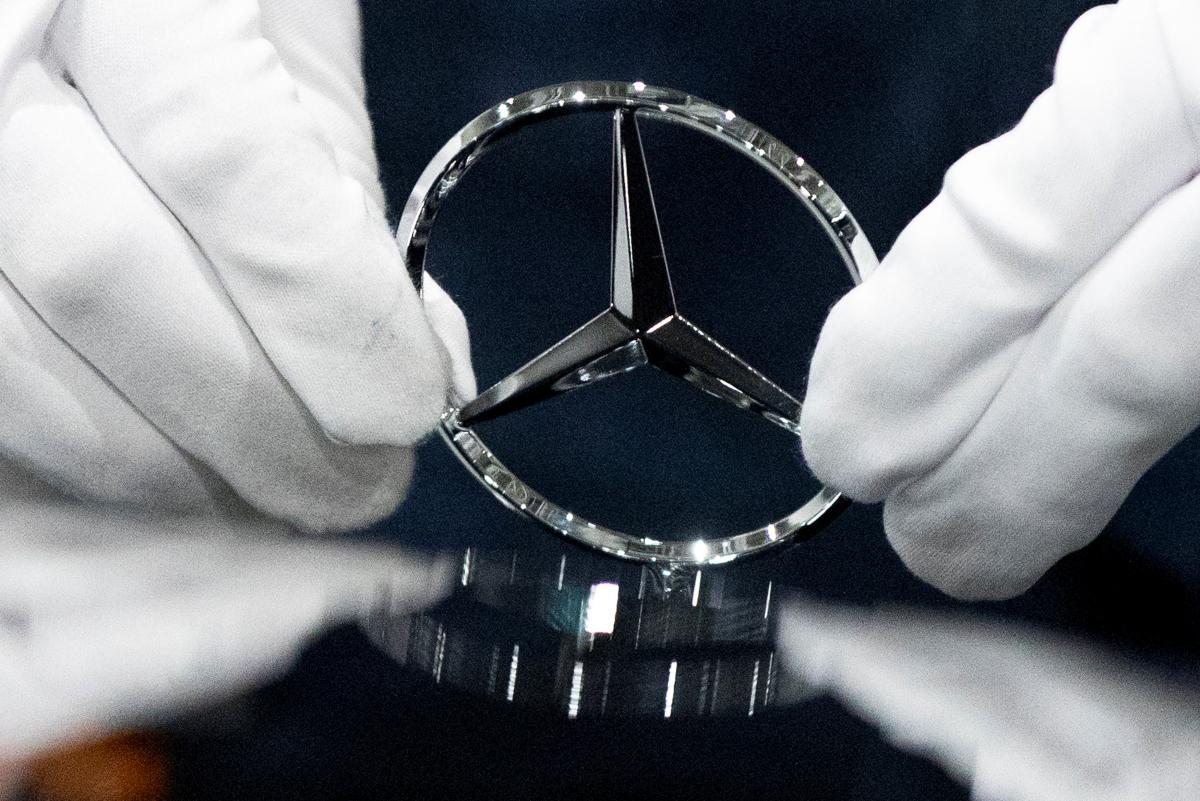 Mercedes-Benz will sell its plant in Russia / photo REUTERS