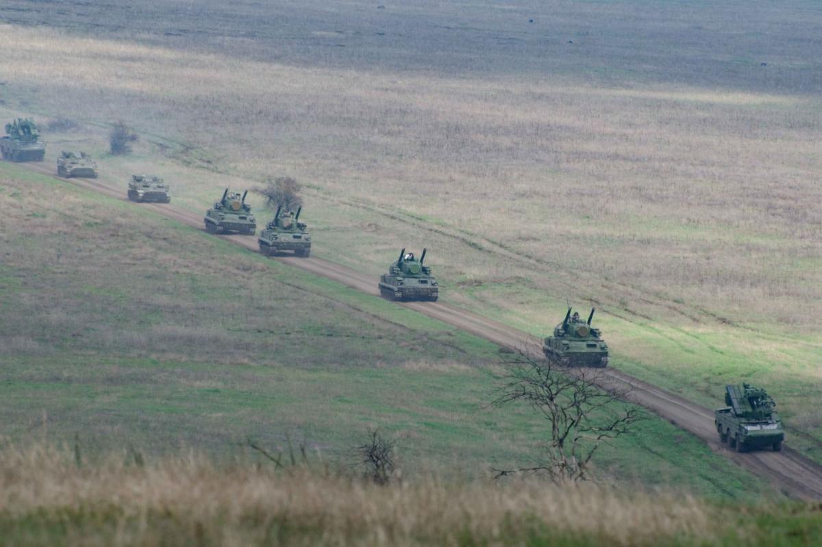 Путин стягивает войска и технику к украинской границе в Курскую область / иллюстрация штаб ООС