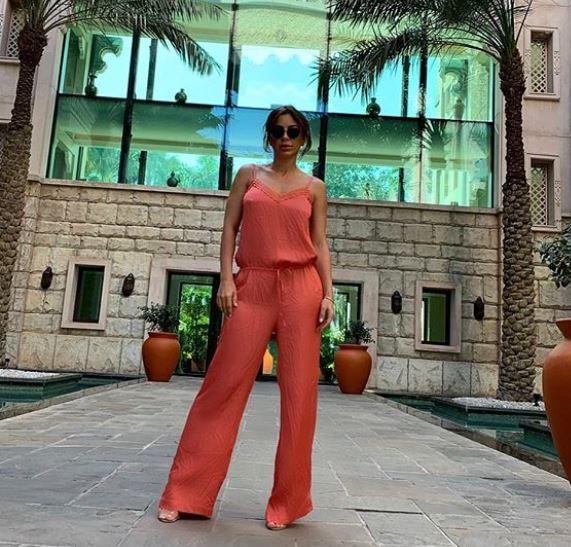 Под одеждой Каролины нет бюстгальтера / фото instagram.com/anilorak