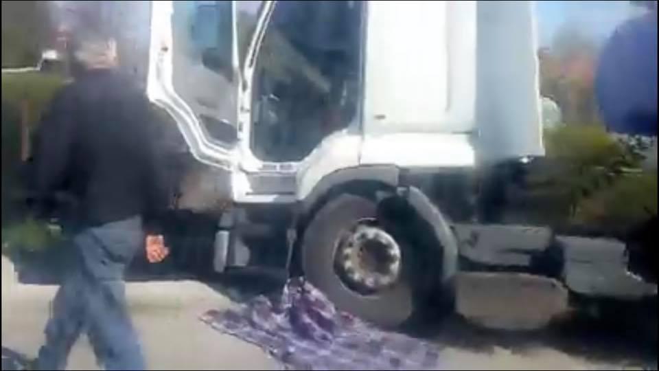 На Львівщині вантажівка переїхала хлопчика / скріншот На Львівщині вантажівка переїхала хлопчика / скріншот