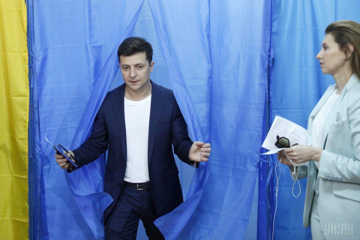Зеленский уверенно победил на выборах президента / фото УНИАН