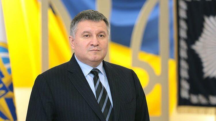Аваков уверен, что личный состав МВД и в дальнейшем сможет обеспечить спокойствие и порядок в стране / фото УНИАН Аваков уверен, что личный состав МВД и в дальнейшем сможет обеспечить спокойствие и порядок в стране / фото УНИАН