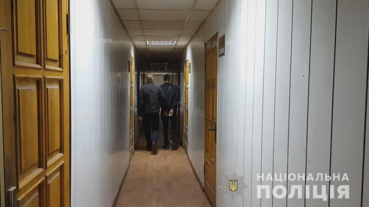 Присвоенное имущество они продавали, а полученные деньги тратили на развлечения / фото: пресс-служба полиции Присвоенное имущество они продавали, а полученные деньги тратили на развлечения / фото: пресс-служба полиции