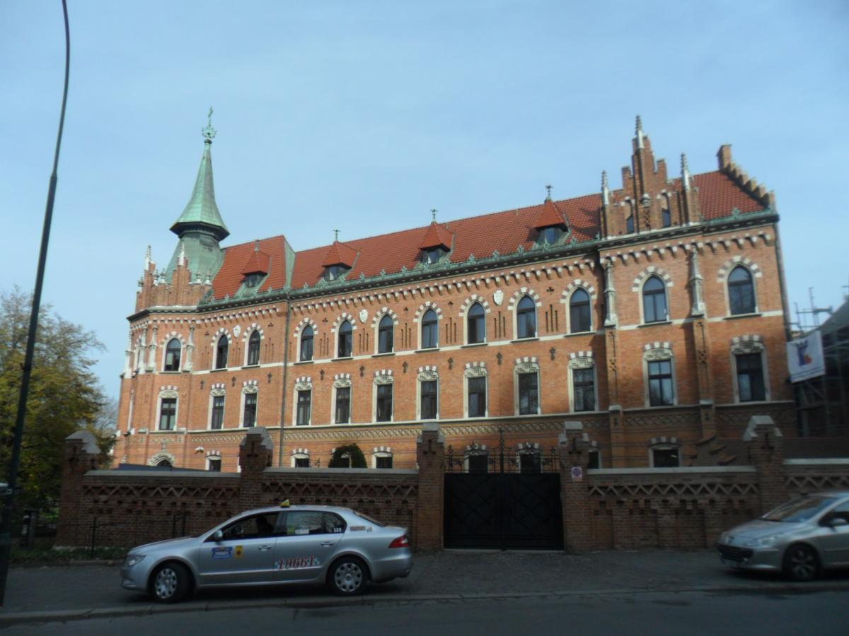 В то же время популярные туристические города Европы британцам не очень понравились / фото: Ольга Броскова