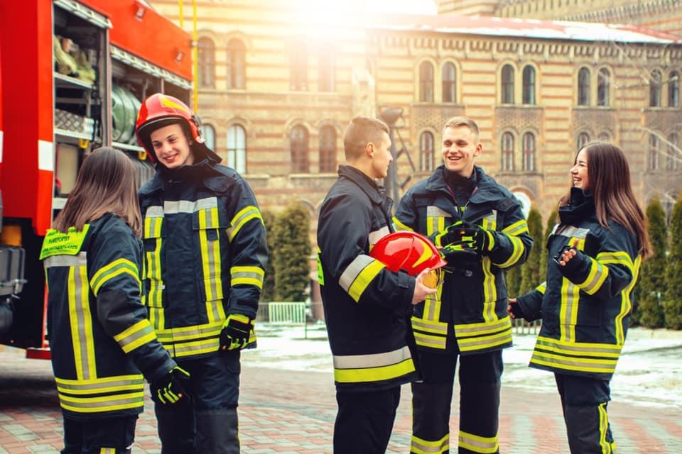Спасатели будут работать в усиленном режиме / фото facebook.com/MNS.GOV.UA Спасатели будут работать в усиленном режиме / фото facebook.com/MNS.GOV.UA