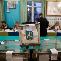Необычная форма и шесть цветов: в ЦИК определились с бюллетенями для голосования на местных выборах (фото)