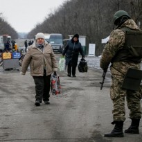 Ex-Polish FM says Geneva format of negotiations more suitable for Crimea, Donbas de-occupation
