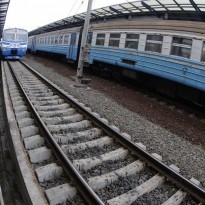 На Львовщине вандалы разгромили вагон пригородного поезда и выложили видео погрома в Instagram