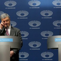 Порошенко объяснил, зачем использовал фото Путина на своих билбордах