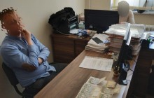 На Тернопільщині затримали начальника відділу однієї з міських рад за отриманні 5 тисяч гривень хабара