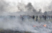 На півночі Греції тривають сутички між поліцією і мігрантами