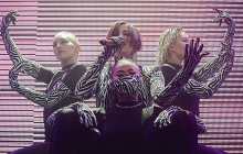 Скандальная Maruv показала эффектный кадр с новой фотосессии