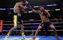 Ломаченко разгромил Кроллу, защитив пояса чемпиона мира (видео)