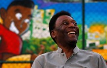 У Франції спростували чутки про смерть Пеле - легенду футболу виписано з лікарні